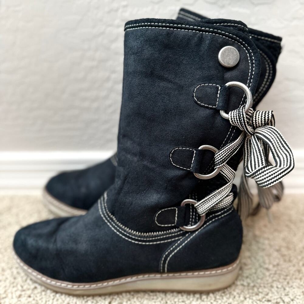 WHITE MOUNTAIN  Black Faux Suede Mid-Calf Boots Bow Detail | Women’s 8